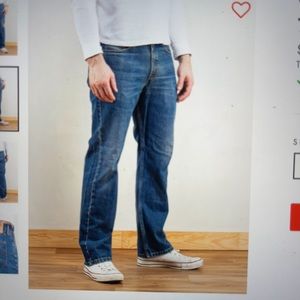Vintage Levi's Men's 751  Classic Regular Fit Straight Leg  Jeans W40 L34